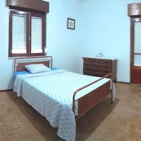 Private Room Close To The Lisbon Airport *